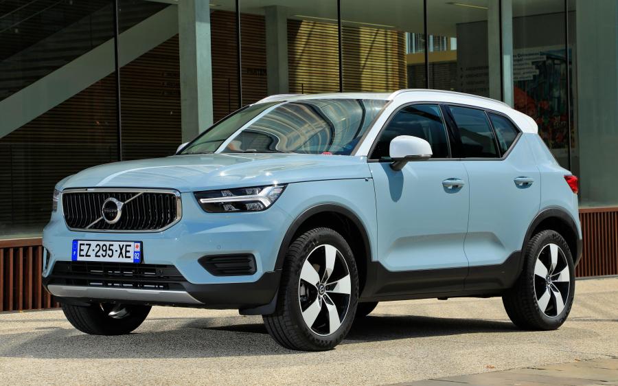 Volvo XC40 T3 Momentum (WW) '2018